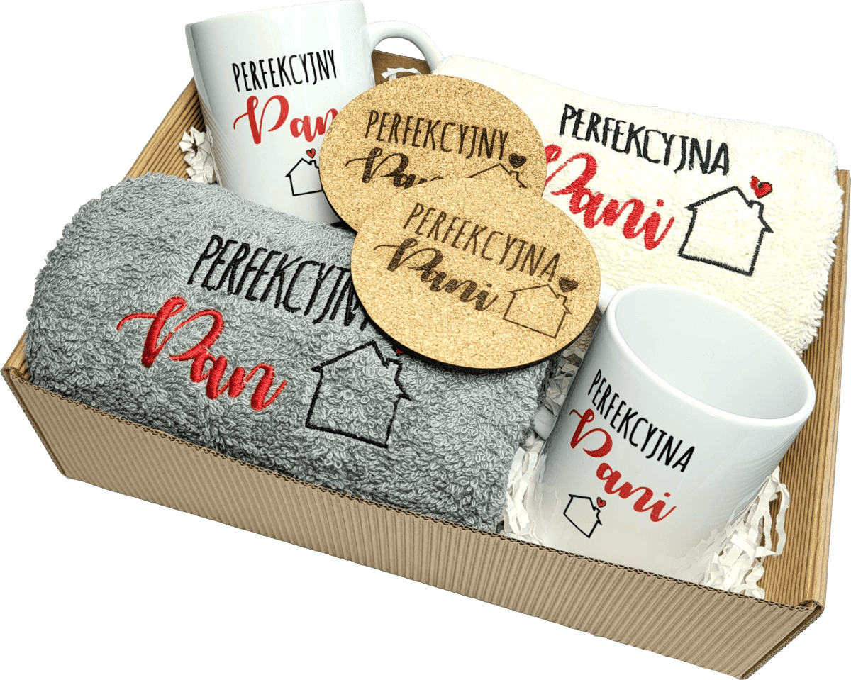 PAN PANI DOMU RĘCZNIKI KUBKI PODKŁADKI. PREZENT NA PARAPETÓWKĘ ŚLUB ROCZNICĘ - obrazek 1