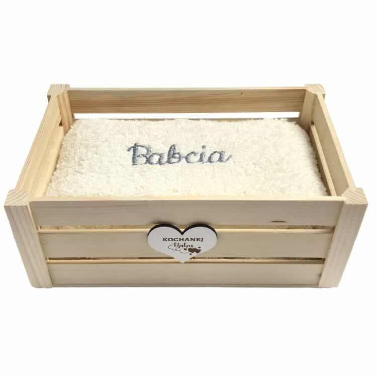 Ręcznik z haftem dla babci