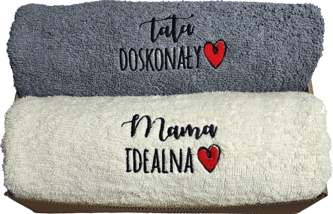 a32220c642a31ab1b794e2ce3610e9de.png Zestaw dużych ręczników dla Kochanych Rodziców - Idealny prezent dla mamy i taty! - obrazek 1